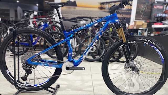 NEW BIKE PROJECT GIANT ANTHEM ADVANCED SL