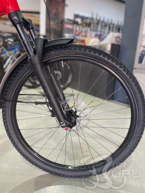 TREK POWERFLY+4 Equipped