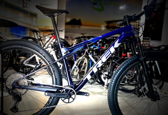 TREK SUPERCALIBER 9.7