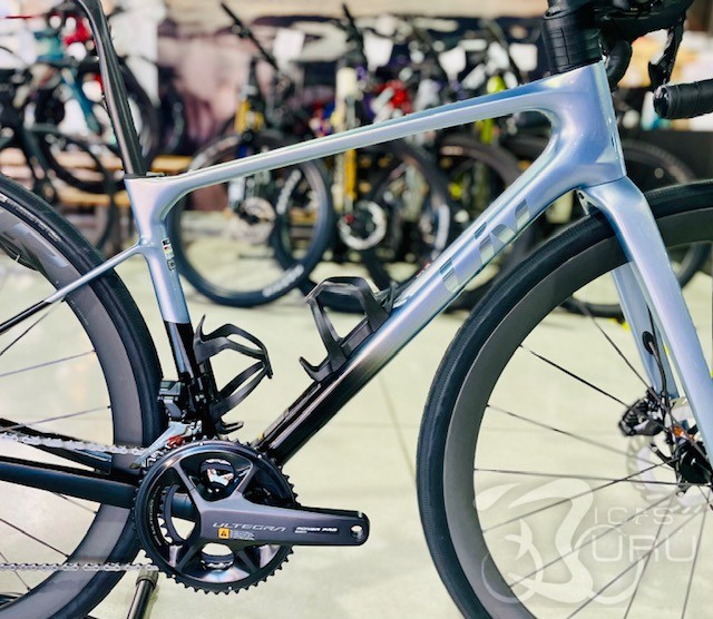 GIANT LIV AVAIL ADVANCED PRO