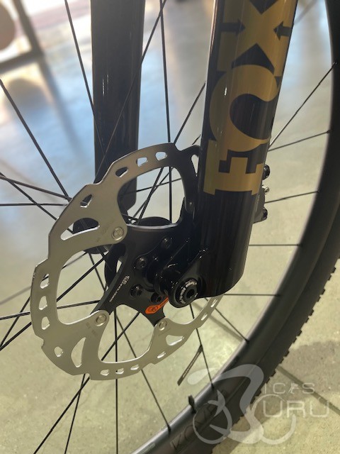 TREK SUPERCALIBER  SLR  9.8 XT  2026