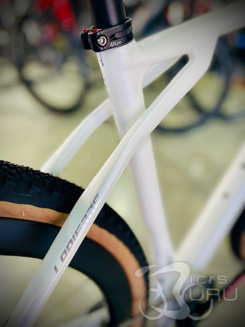 LAPIERRE CROSSHILL CF 8.0  2025