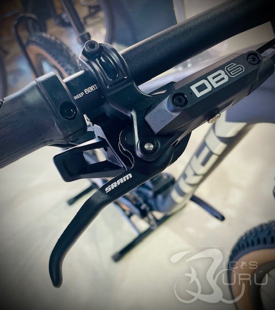 TREK SUPERCALIBER  SL 9.6   2026