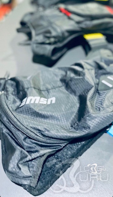 MOCHILAS HIDRATACIÓN USWE