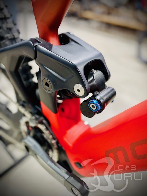 MONDRAKER CRAFTY CARBON XR 2026