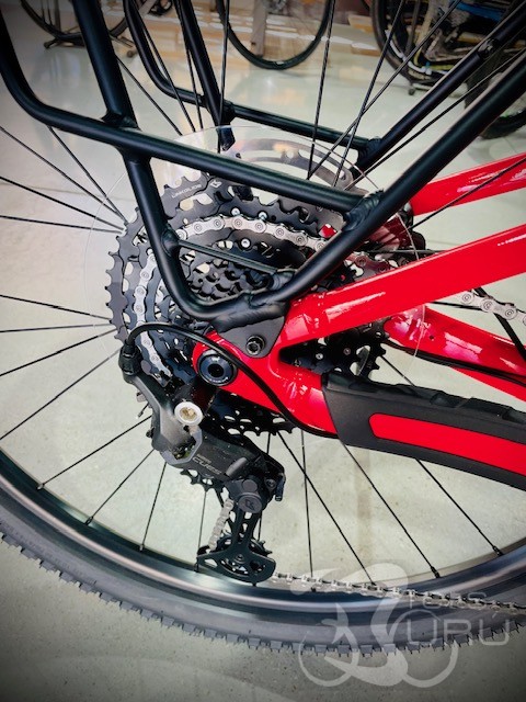 TREK POWERFLY+4 Equipped