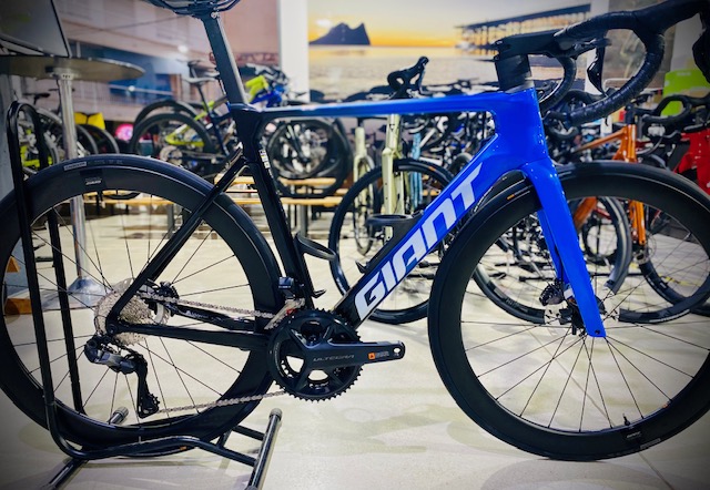 GIANT PROPEL ADVANCED  PRO 2024