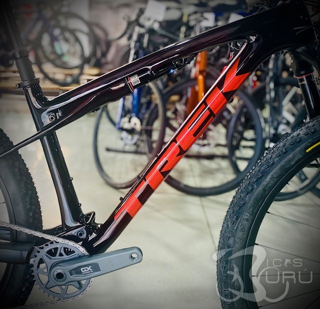 TREK SUPERCALIBER SLR 9.8 GX AXS 2024