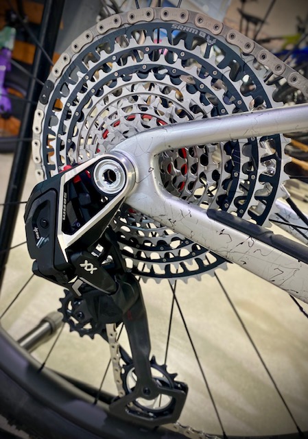 TREK SUPERCALIBER SLR 9.9  2024