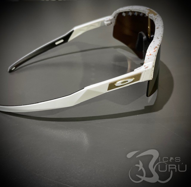GAFAS OAKLEY NOVEDADES